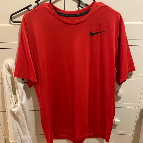 Men’s nike tee! - Picture 1 of 2